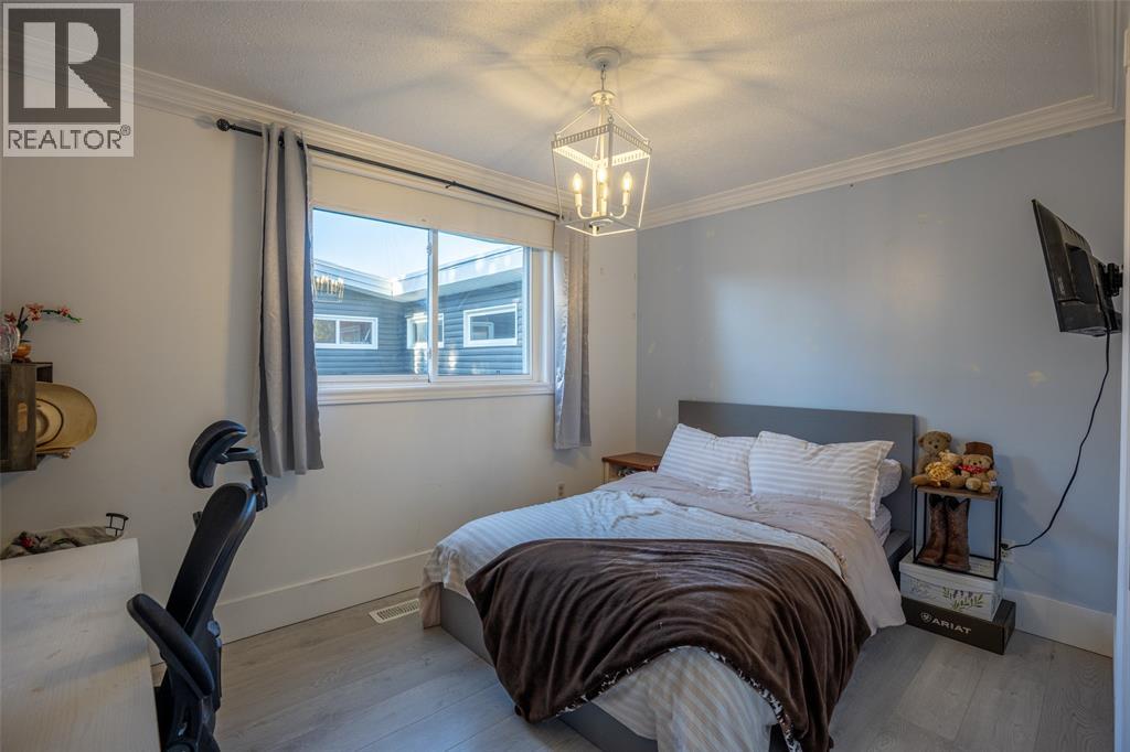 477 Treewood Crescent, Sarnia, Ontario  N7S 5B2 - Photo 12 - 26025823