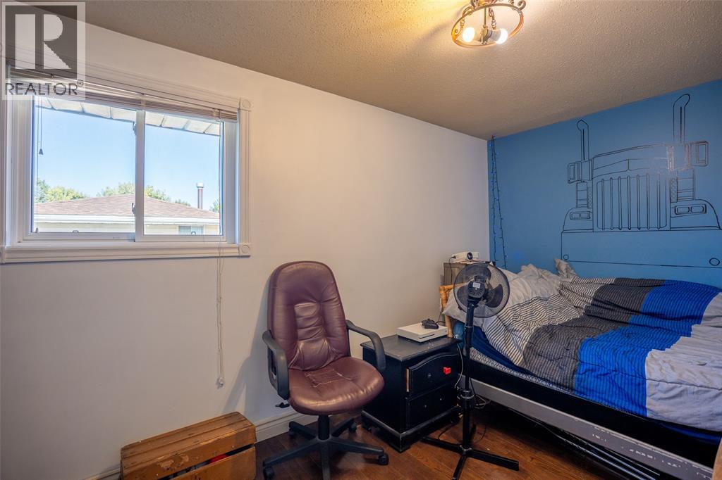477 Treewood Crescent, Sarnia, Ontario  N7S 5B2 - Photo 14 - 26025823