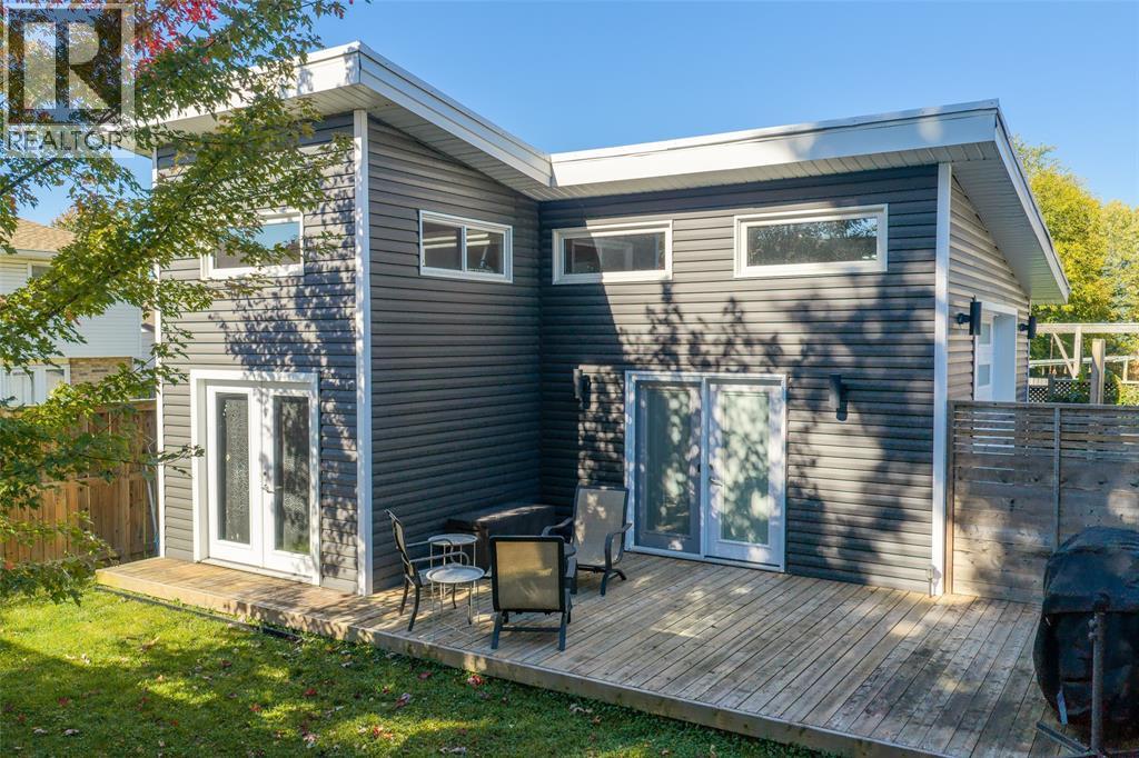 477 Treewood Crescent, Sarnia, Ontario  N7S 5B2 - Photo 4 - 26025823