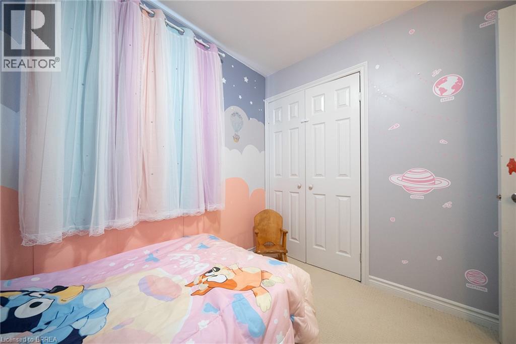 121 Ashgrove Avenue, Brantford, Ontario  N3R 6E8 - Photo 12 - 40872656