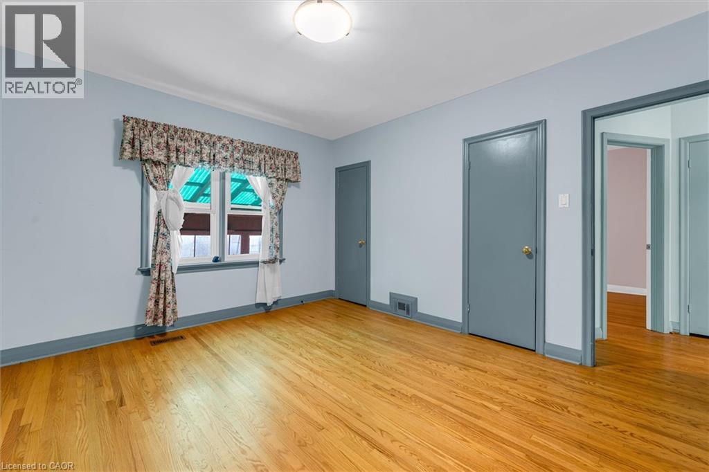 24 Muldrew Avenue, Toronto, Ontario  M1R 1X5 - Photo 14 - 40873126
