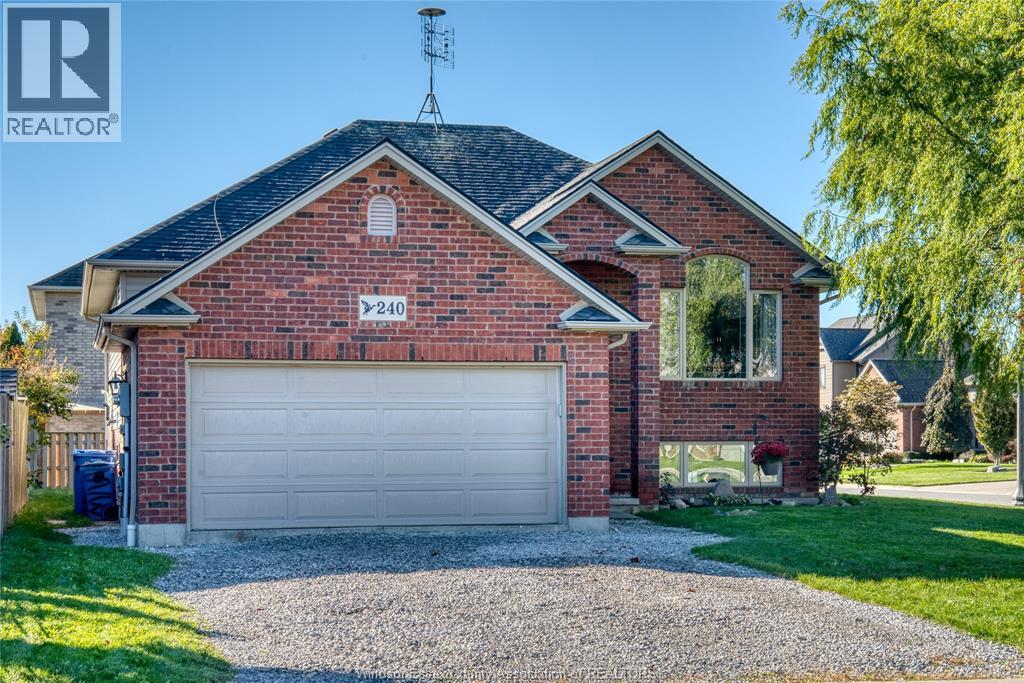 240 St Peter Street, Belle River, Ontario  N0R 1A0 - Photo 2 - 26025976