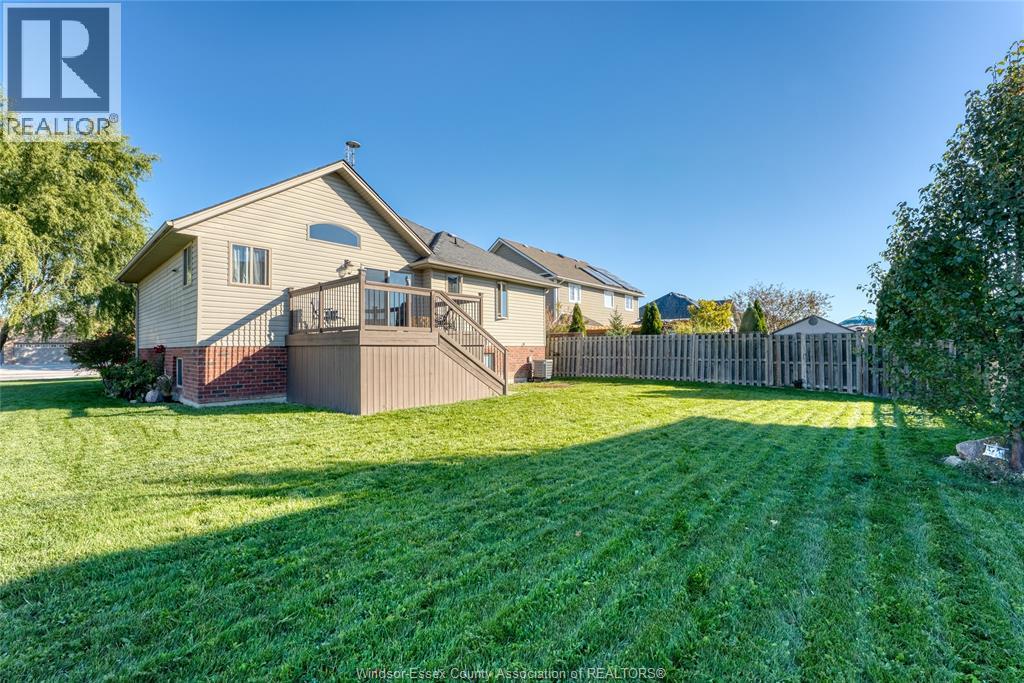 240 St Peter Street, Belle River, Ontario  N0R 1A0 - Photo 37 - 26025976