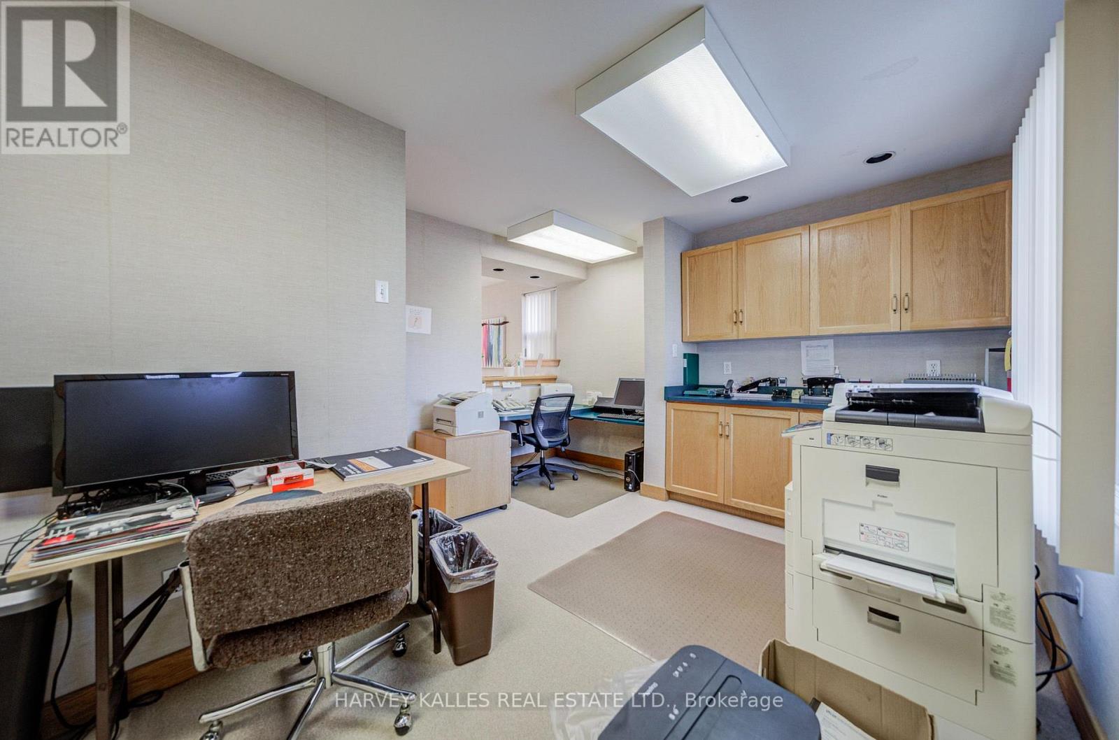 137 Sheppard Avenue E, Toronto, Ontario  M2N 3A6 - Photo 14 - C14098972
