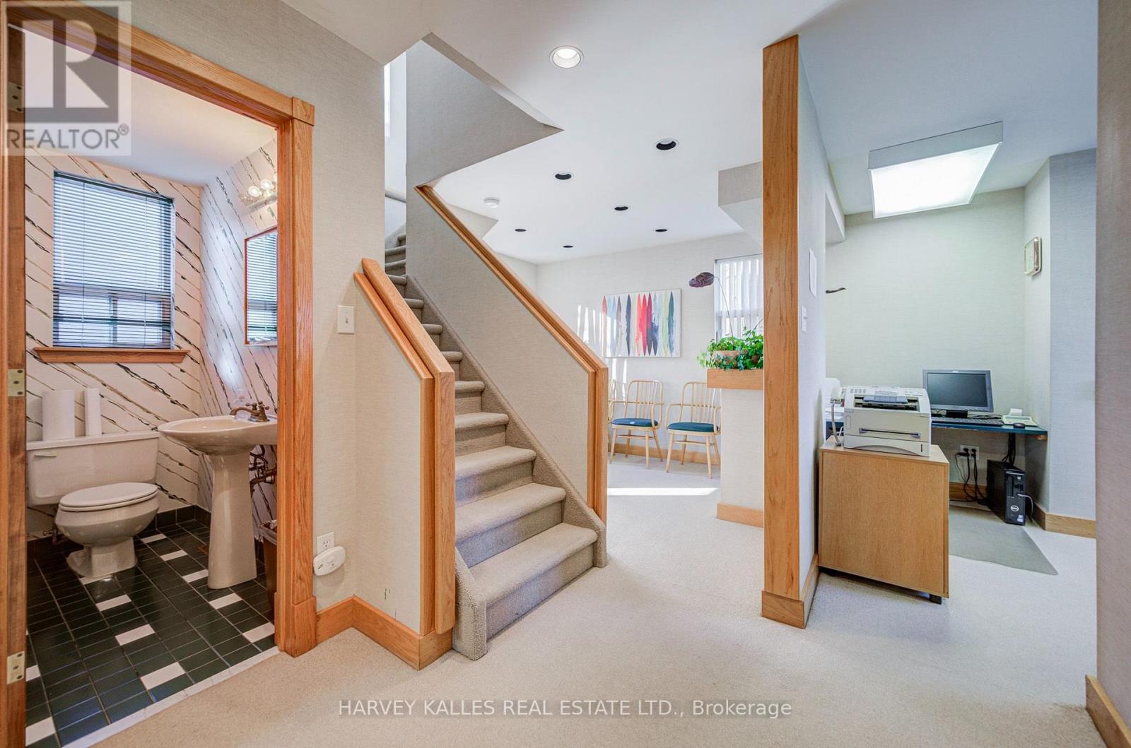 137 Sheppard Avenue E, Toronto, Ontario  M2N 3A6 - Photo 9 - C14098972