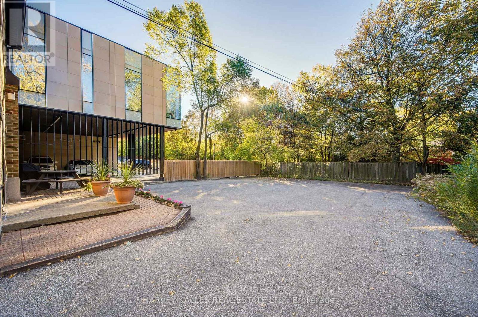 137 Sheppard Avenue E, Toronto, Ontario  M2N 3A6 - Photo 48 - C14098972