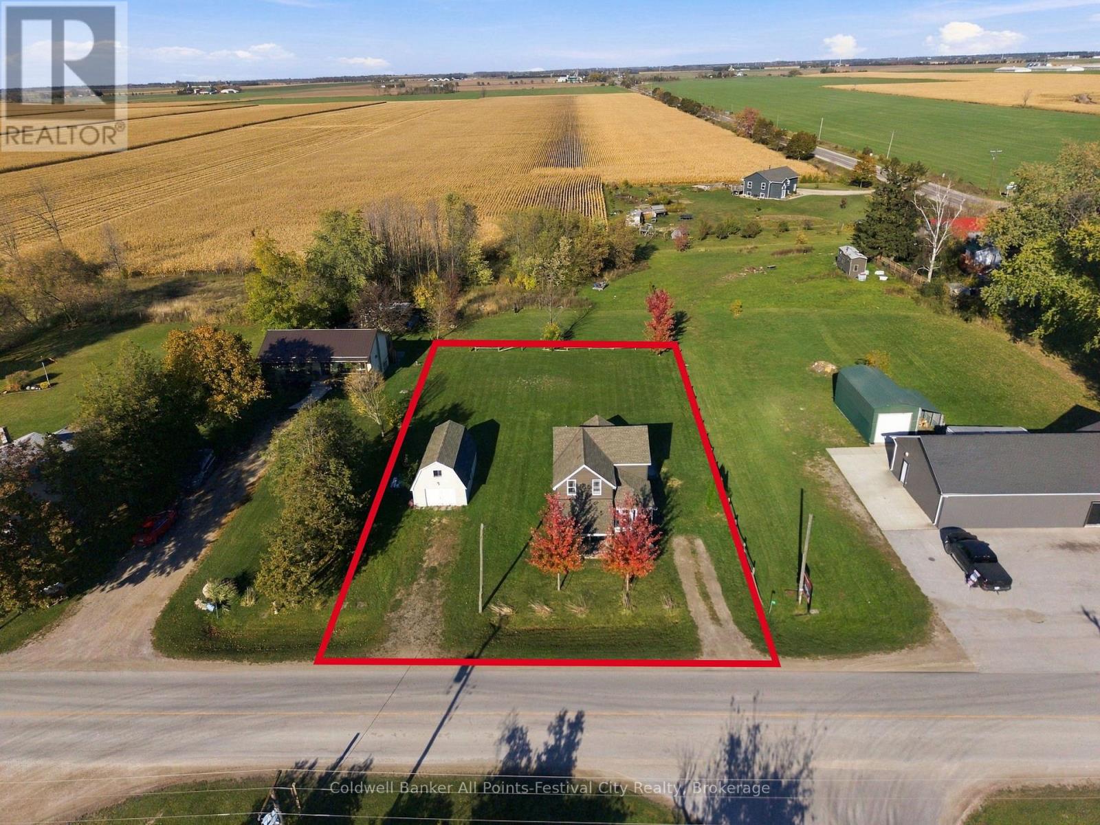 10 Amberley Road, Huron-Kinloss, Ontario  N2Z 2X3 - Photo 2 - X14105578