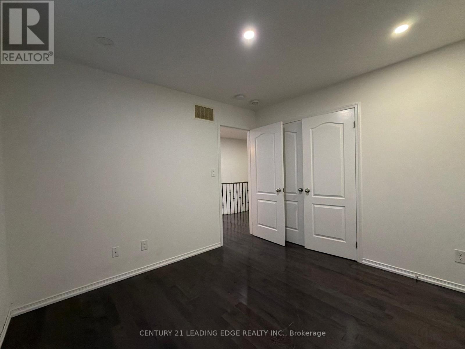Main - 2432 Equestrian Crescent, Oshawa, Ontario  L1L 0L7 - Photo 29 - E14103876