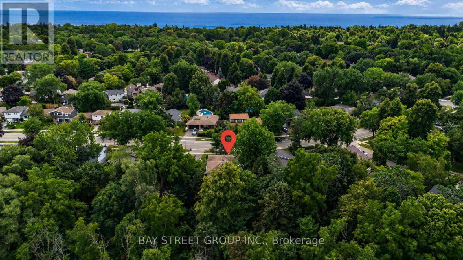 2283 Devon Road, Oakville, Ontario  L6J 5R2 - Photo 3 - W14098556