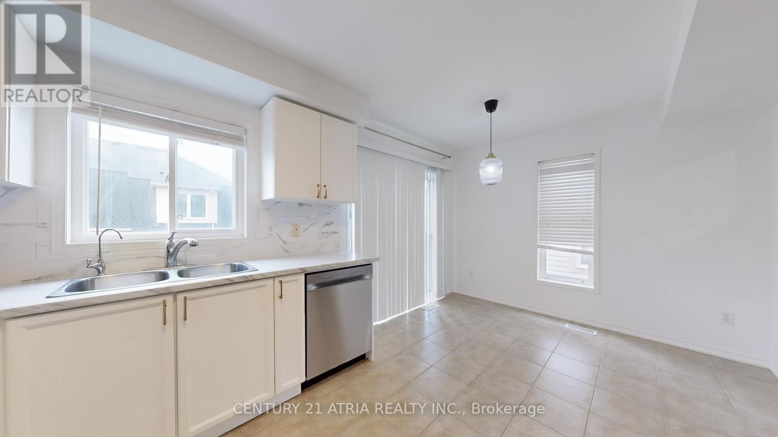 63 - 14 Lavan Lane, Ajax (Northwest Ajax), Ontario  L1T 0H1 - Photo 13 - E14105586
