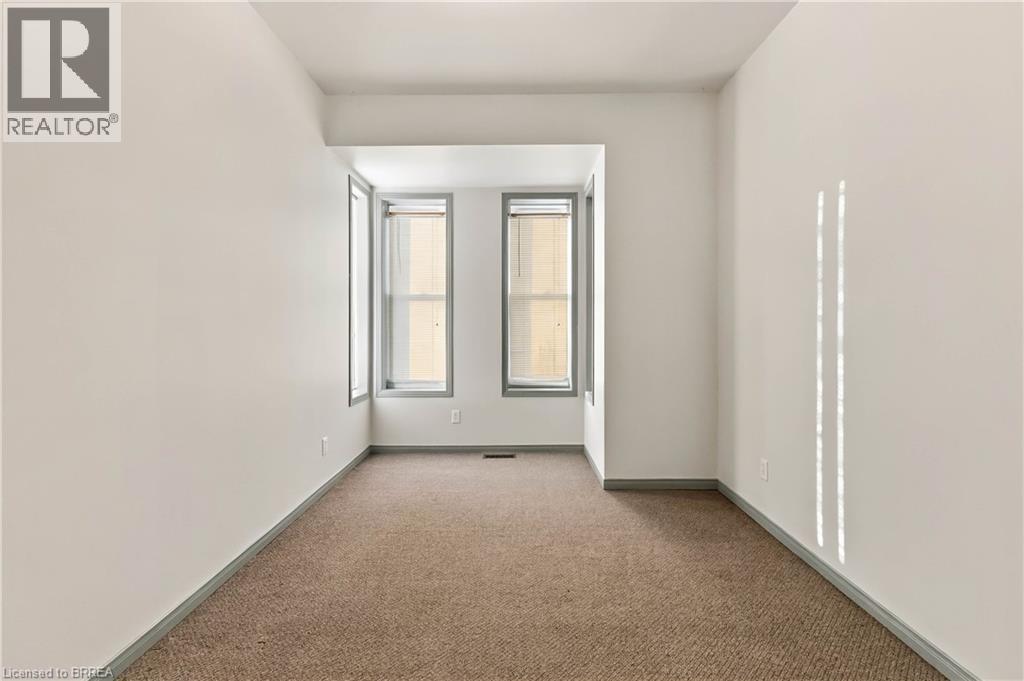 139 Grand River Avenue Unit# Lower, Brantford, Ontario  N3T 4X5 - Photo 12 - 40872965