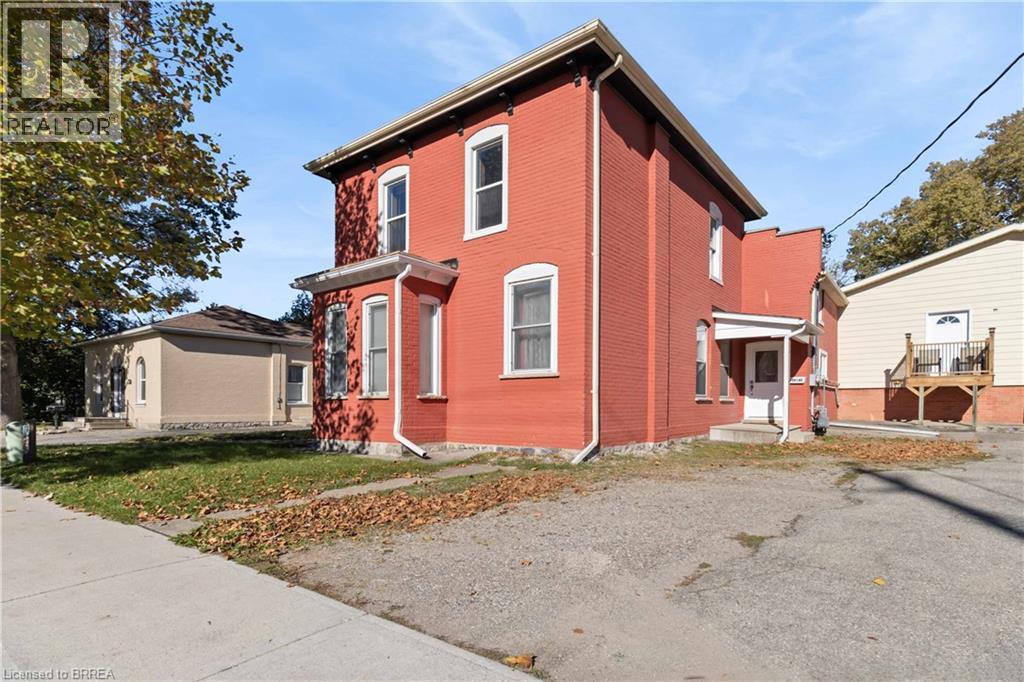 139 GRAND RIVER Avenue Unit# Lower, brantford, Ontario