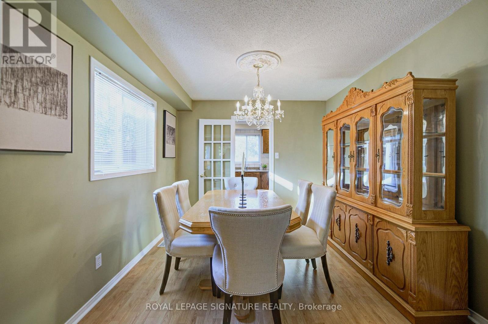 1180 Oriole Crescent, Innisfil, Ontario  L9S 2A9 - Photo 13 - N14105572