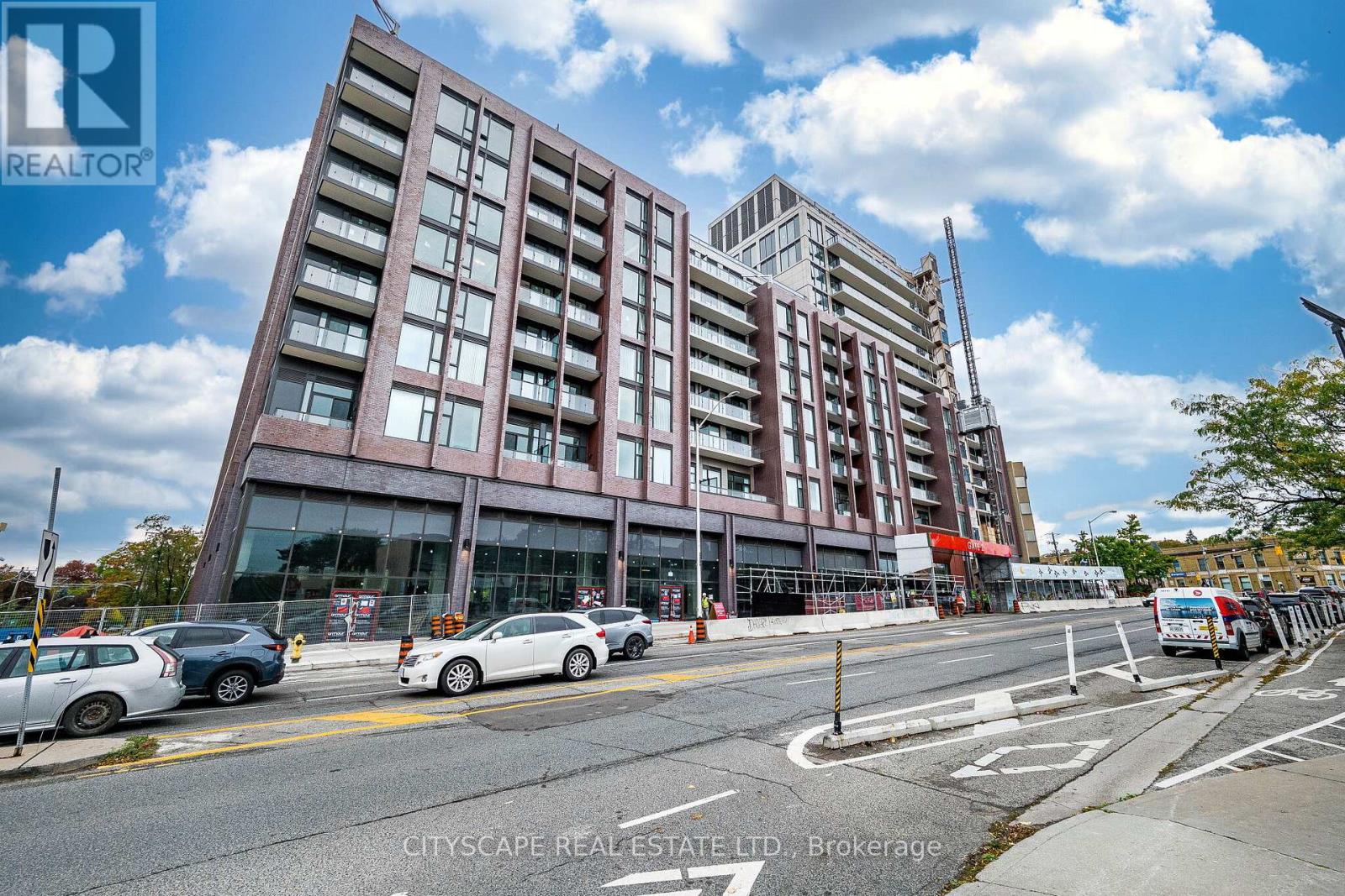 316 - 2450 BLOOR STREET W, Toronto, Ontario