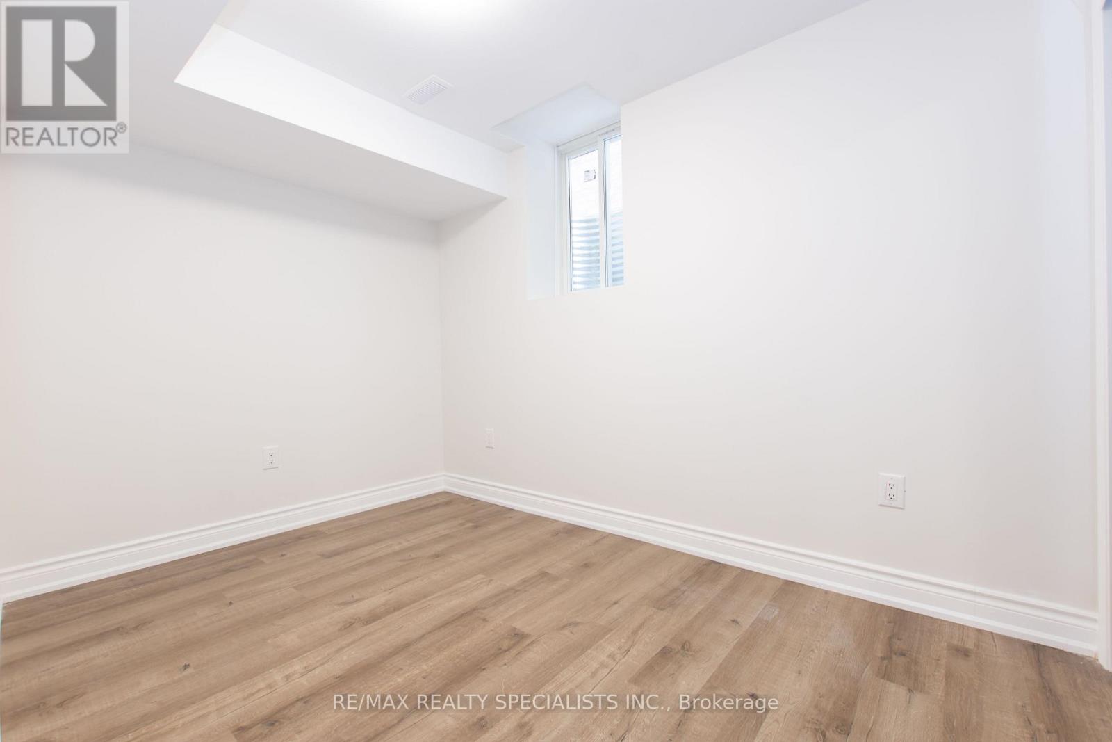 Bsmt - 1563 Doran Crescent, Milton, Ontario  L9E 1H5 - Photo 11 - W14105666