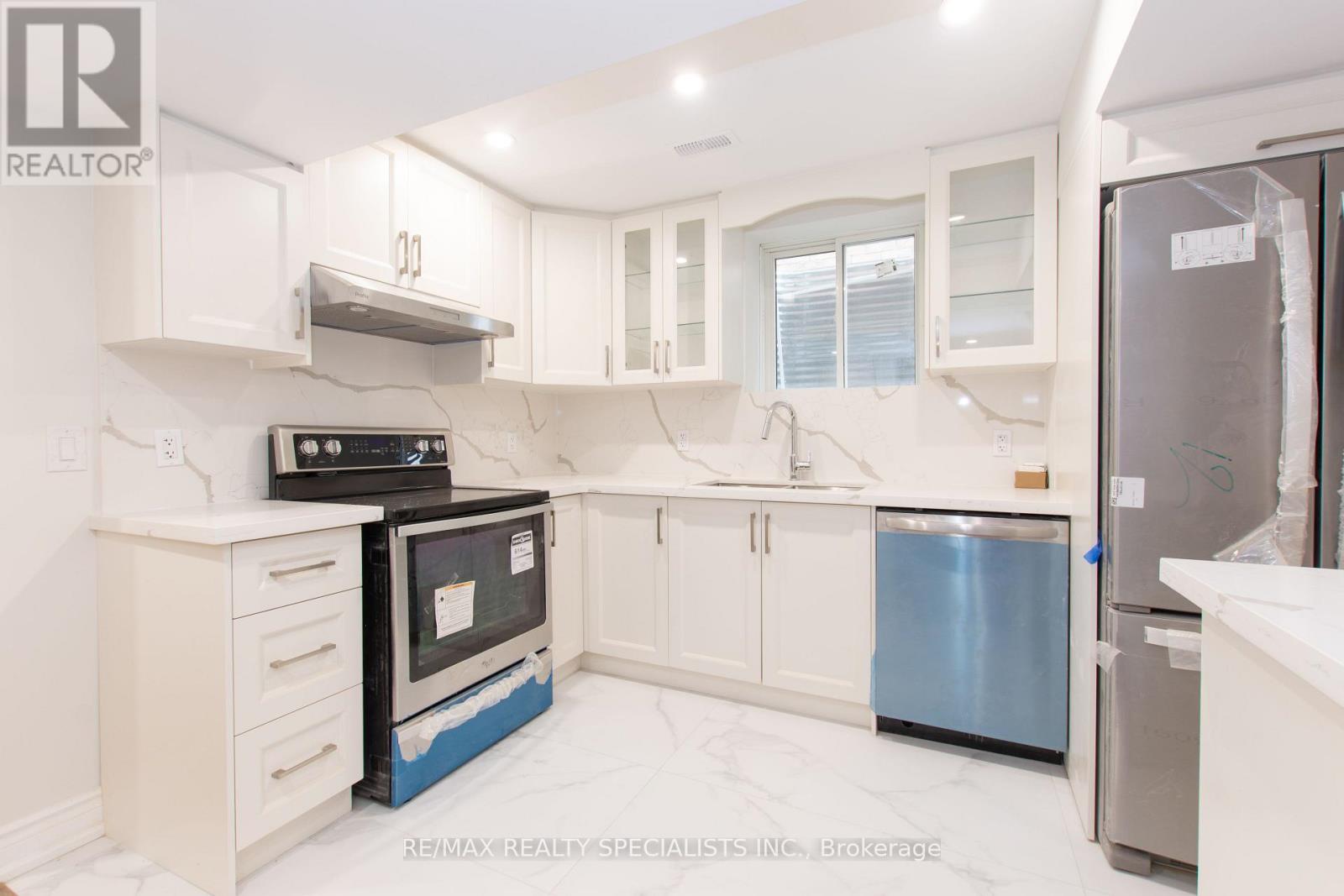 Bsmt - 1563 Doran Crescent, Milton, Ontario  L9E 1H5 - Photo 16 - W14105666