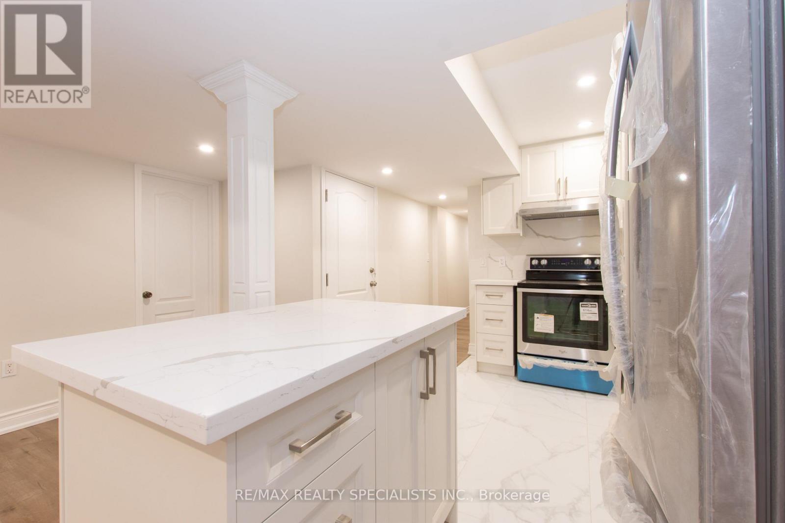 Bsmt - 1563 Doran Crescent, Milton, Ontario  L9E 1H5 - Photo 18 - W14105666