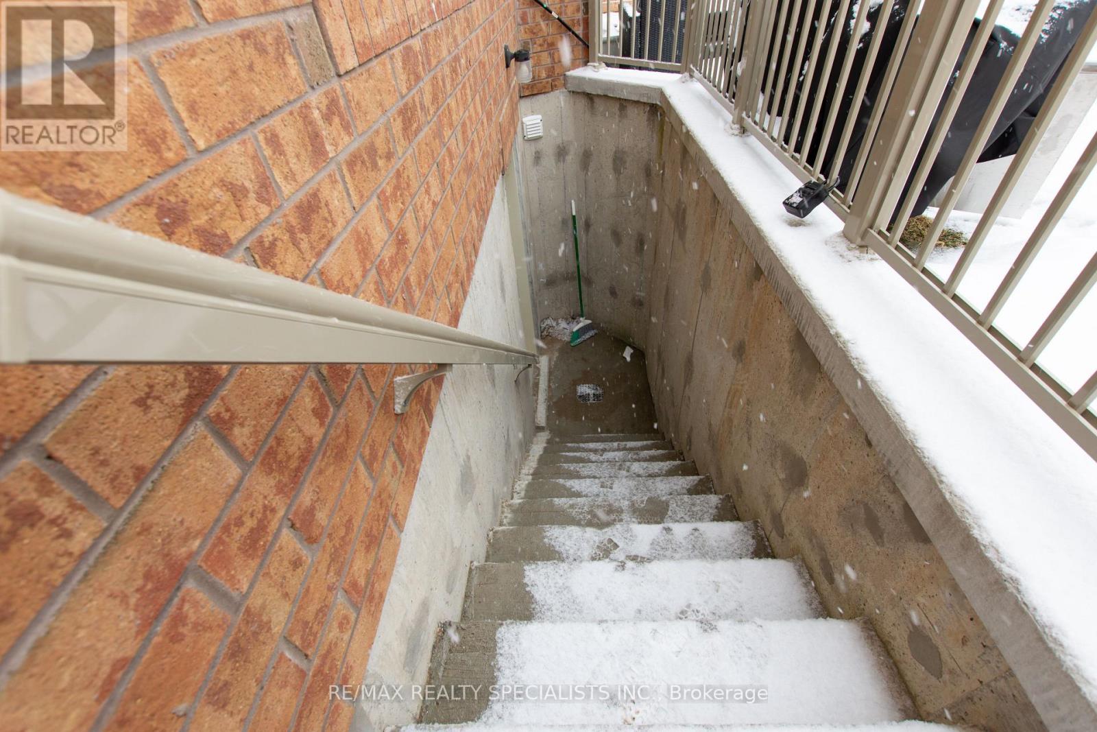 Bsmt - 1563 Doran Crescent, Milton, Ontario  L9E 1H5 - Photo 21 - W14105666