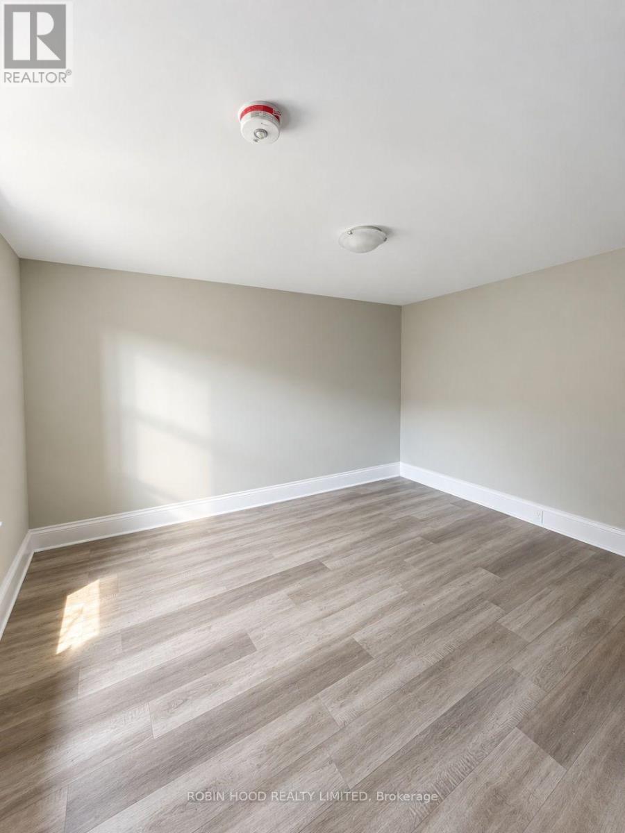 3 - 59 Sheridan Street, Brantford, Ontario  N3T 2Y7 - Photo 7 - X14105602