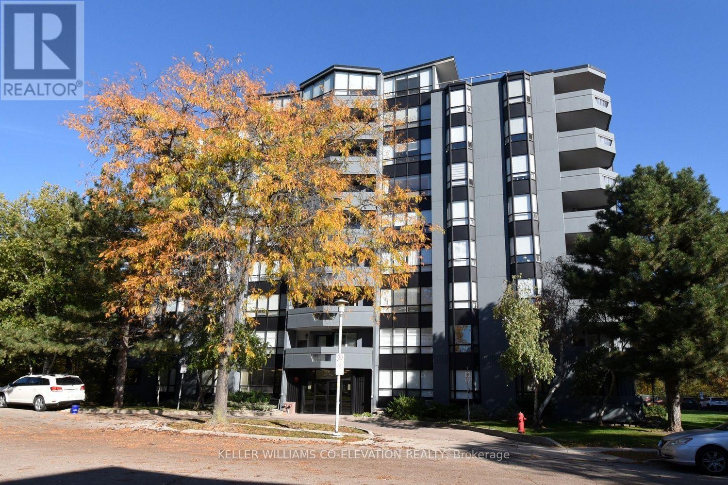 602 - 6 Village Green Boulevard, Hamilton, Ontario  L8G 5B7 - Photo 1 - X14105642