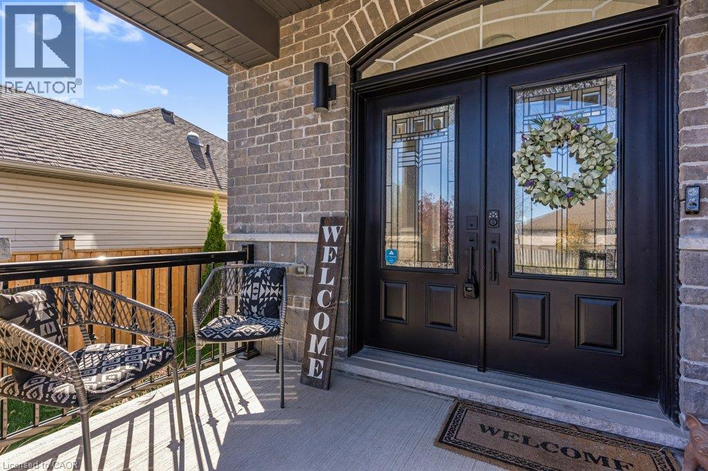 27 Irongate Drive, Paris, Ontario  N3L 4G3 - Photo 3 - 40872869