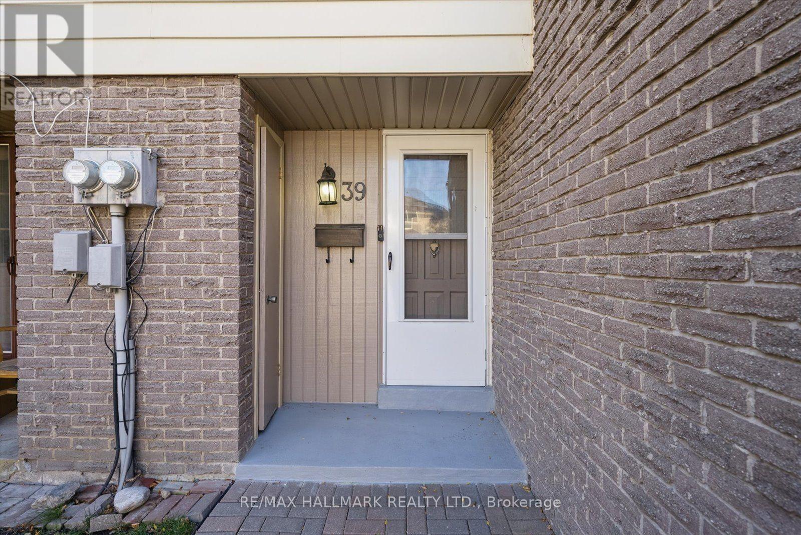 69 - 39 Camelot Way, Markham, Ontario  L3P 3W2 - Photo 2 - N13762166