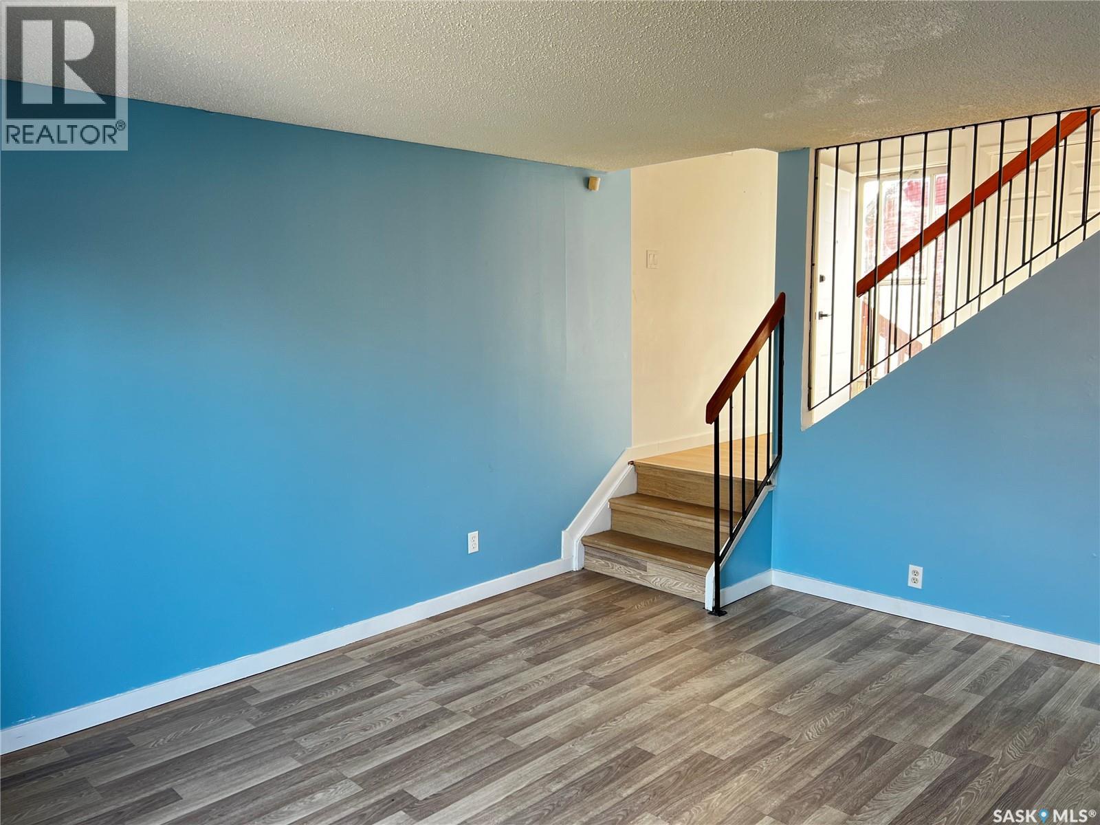 45 331 Pendygrasse Road, Saskatoon, Saskatchewan  S7M 4R3 - Photo 3 - SK051579