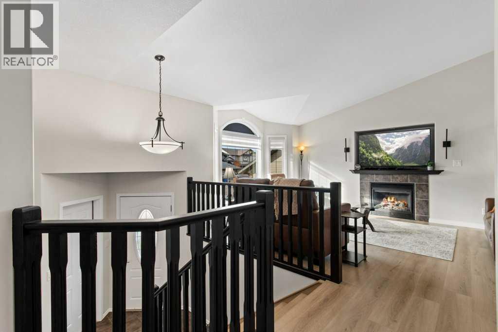 130 Oaklands Crescent, Red Deer, Alberta  T4P 0C3 - Photo 3 - A2350276