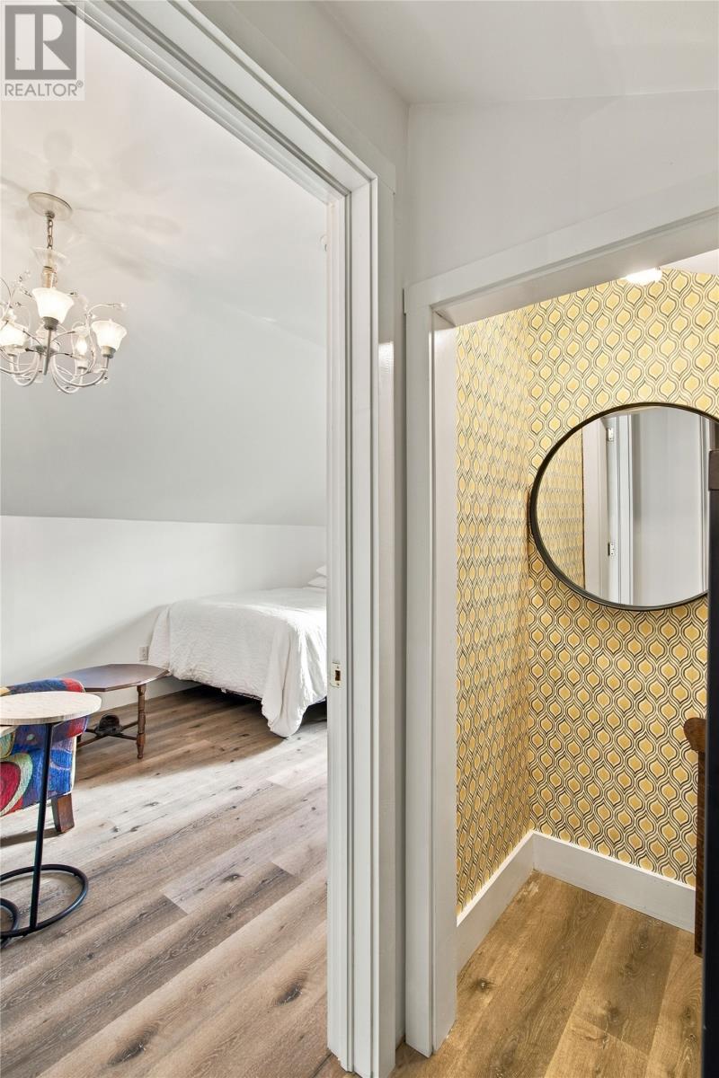 13 Burdell Place, St. John 's — photo 25