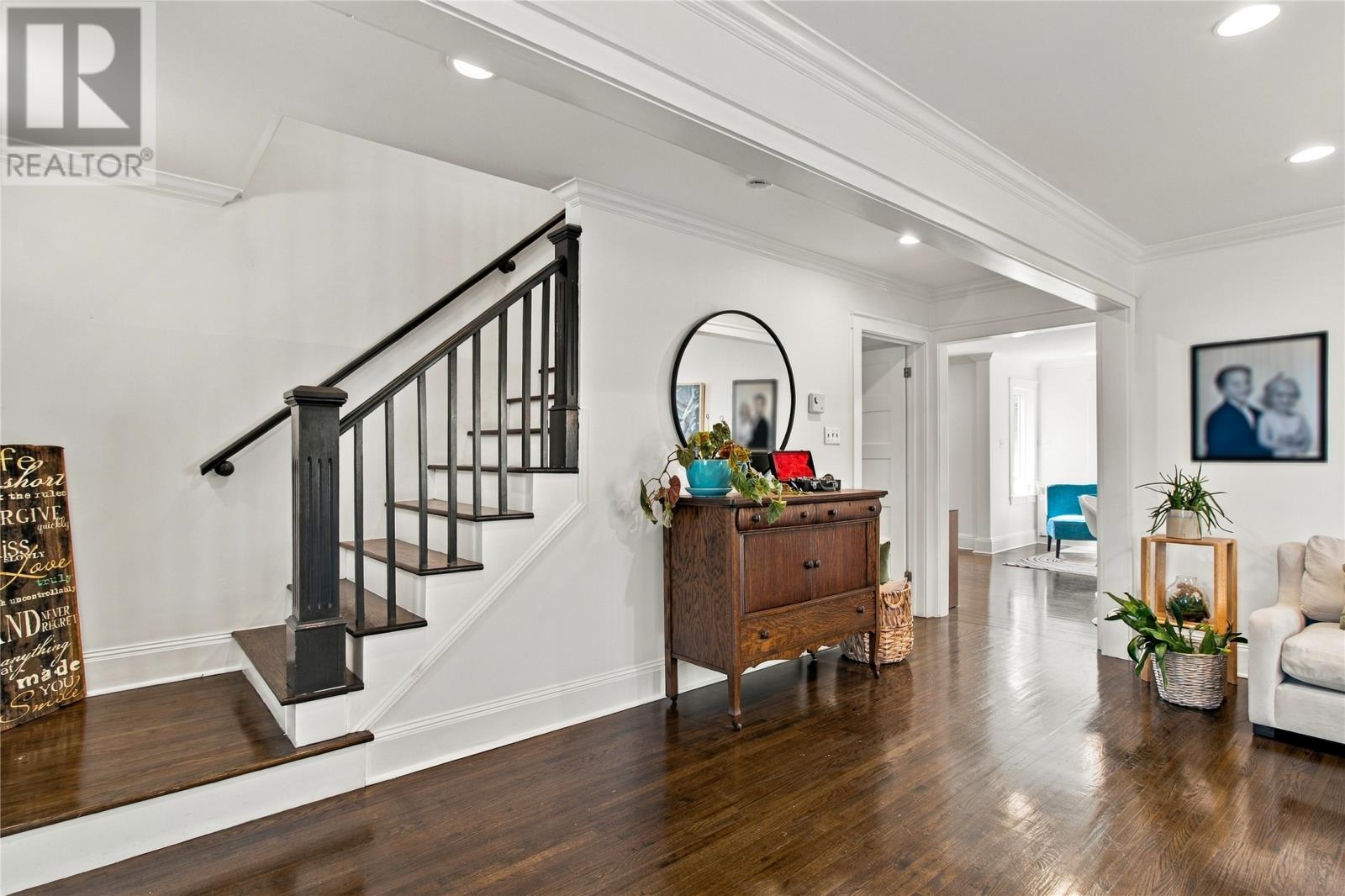 13 Burdell Place, St. John 's — photo 4