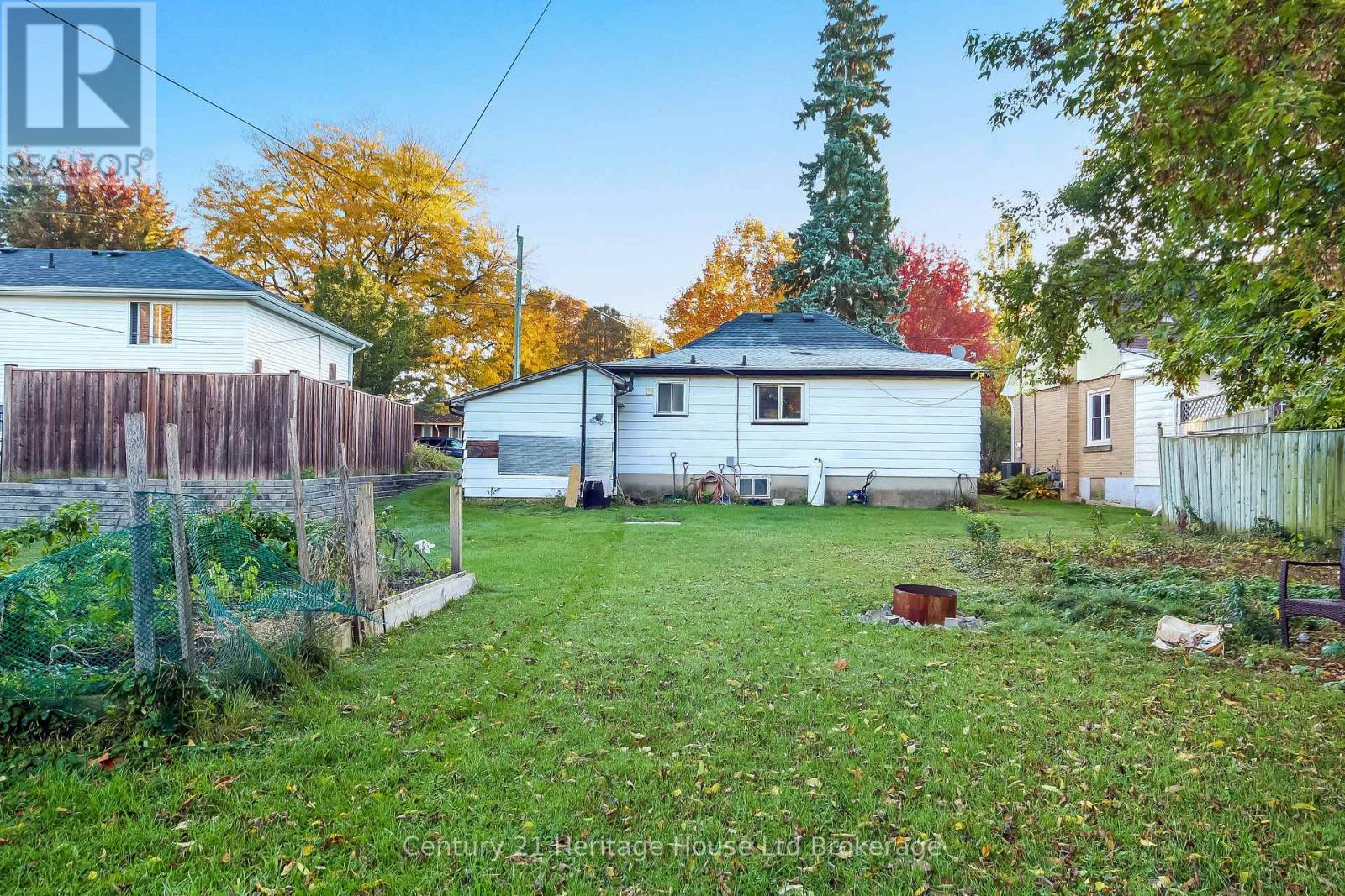 66 Bee Street, Woodstock, Ontario  N4S 3Z3 - Photo 3 - X14106030