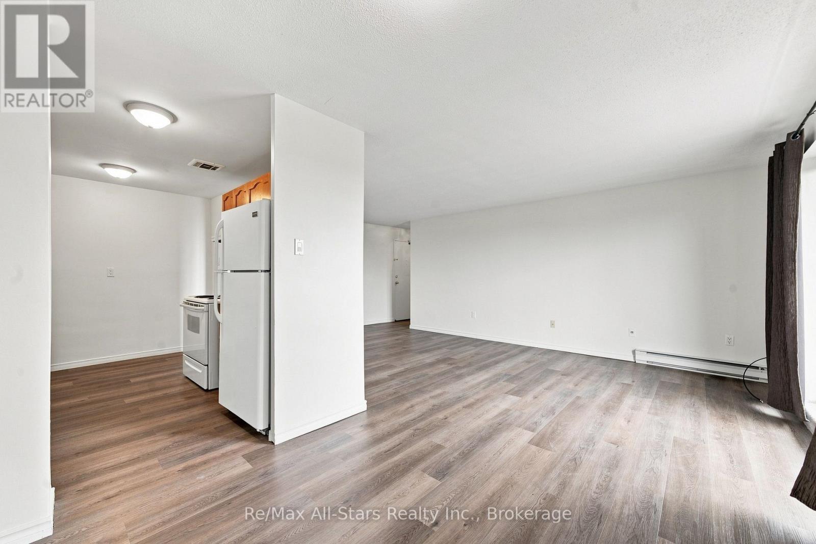 806 - 855 Kennedy Road, Toronto, Ontario M1K 2E3 - Photo 18 - E14105802