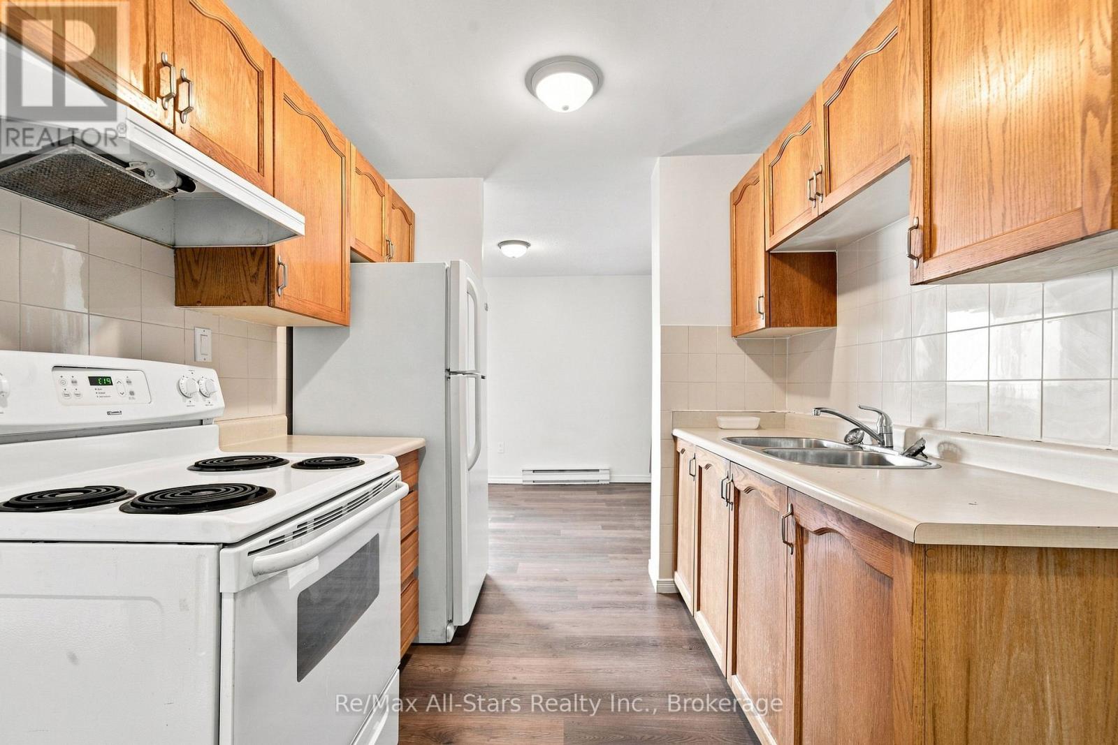 806 - 855 Kennedy Road, Toronto, Ontario M1K 2E3 - Photo 22 - E14105802