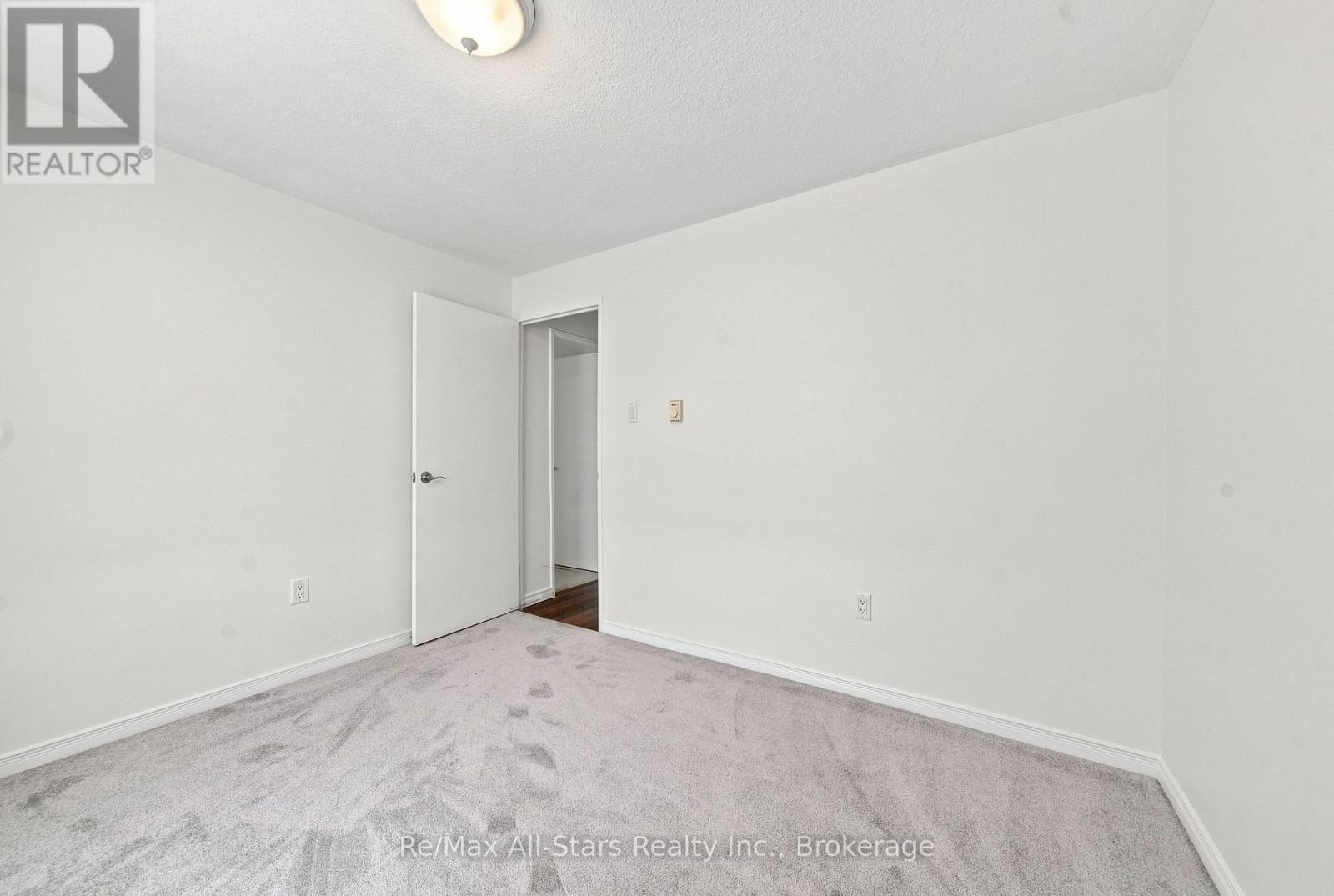 806 - 855 Kennedy Road, Toronto, Ontario M1K 2E3 - Photo 32 - E14105802