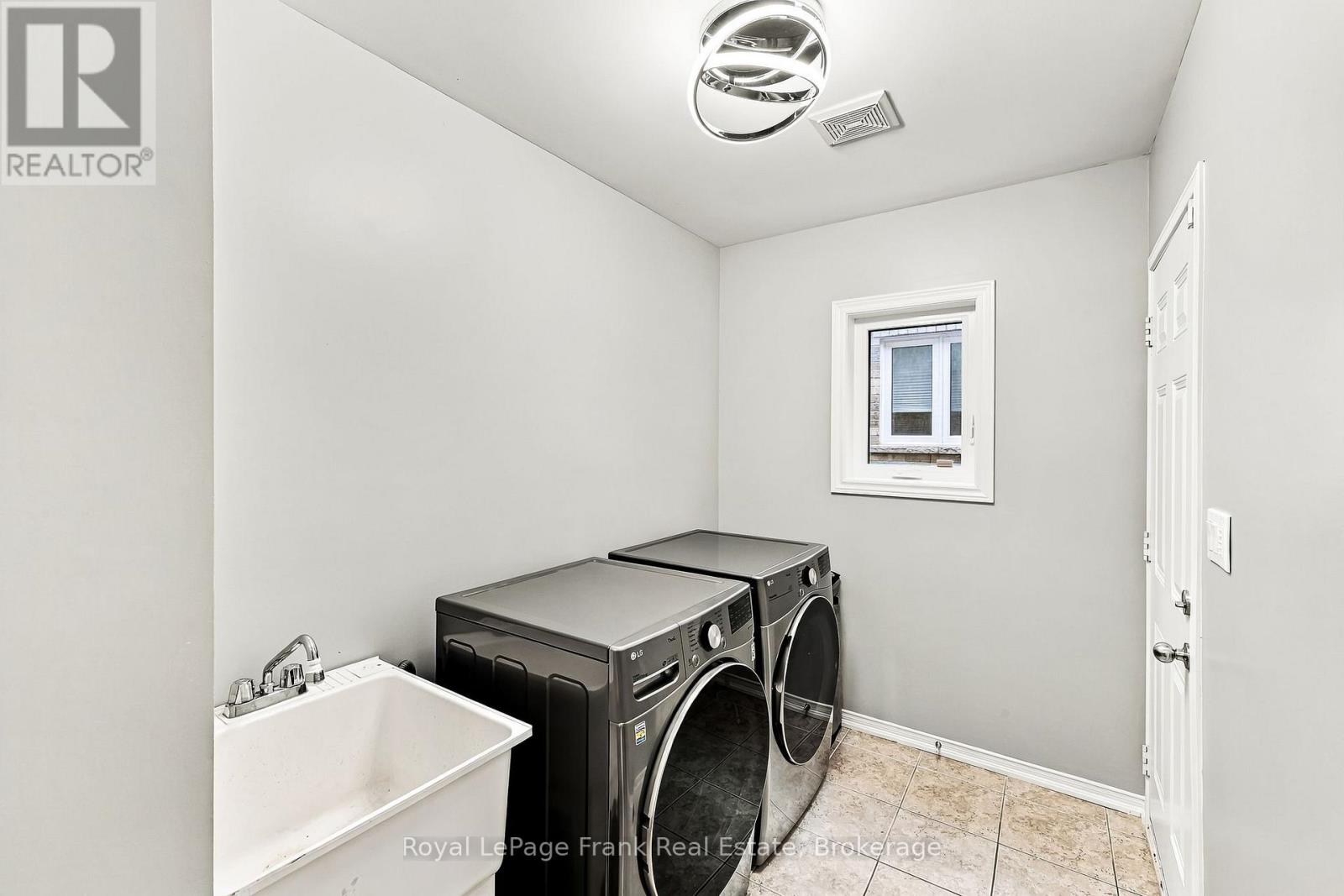10 Oceanpearl Crescent, Whitby (Blue Grass Meadows), Ontario  L1N 0C2 - Photo 19 - E14105860