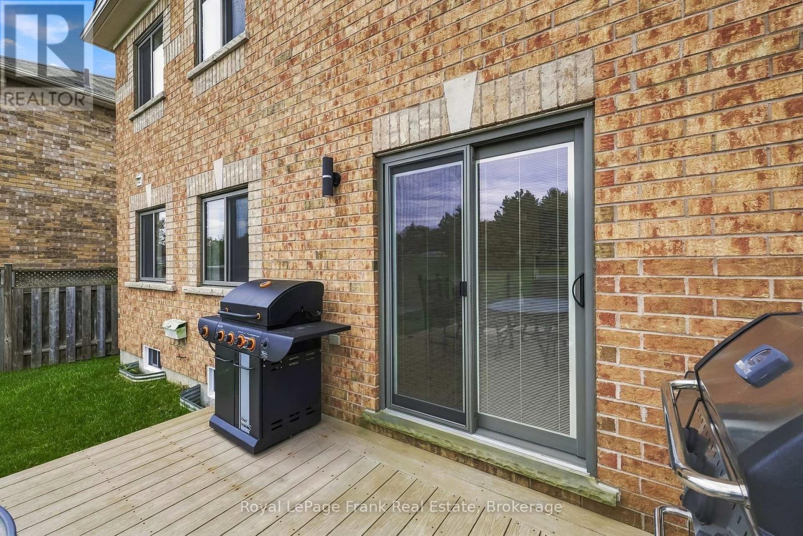 10 Oceanpearl Crescent, Whitby (Blue Grass Meadows), Ontario  L1N 0C2 - Photo 26 - E14105860