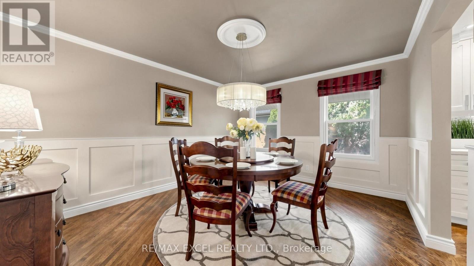 15 Mellowood Drive, Toronto, Ontario  M2L 2E4 - Photo 7 - C14105706