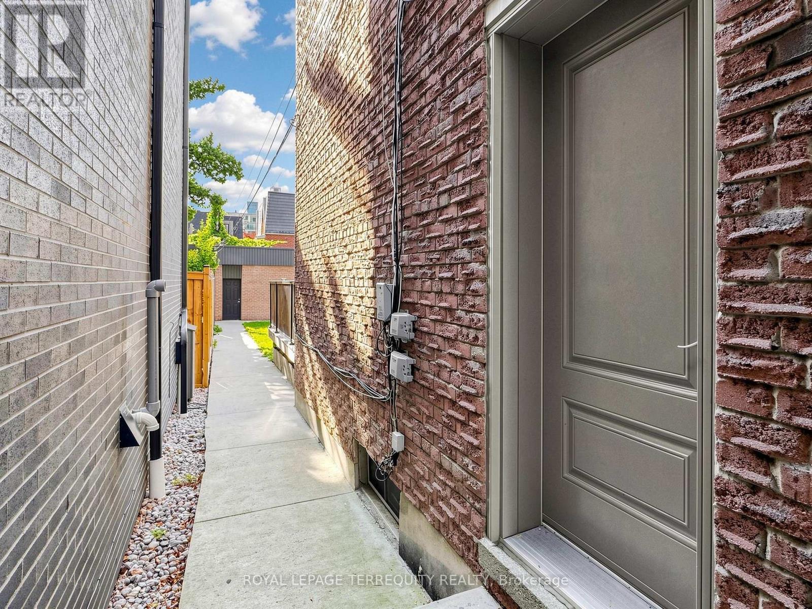 1 - 41 Summerhill Avenue, Toronto, Ontario  M4T 1A9 - Photo 35 - C14105842