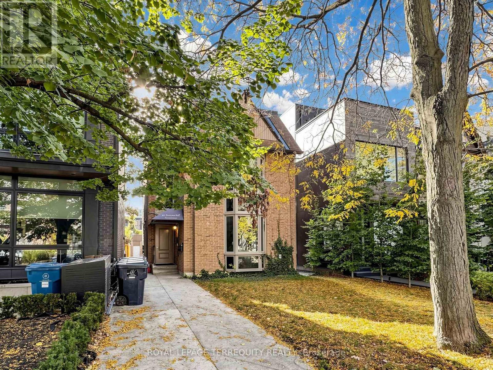1 - 41 Summerhill Avenue, Toronto, Ontario  M4T 1A9 - Photo 4 - C14105842