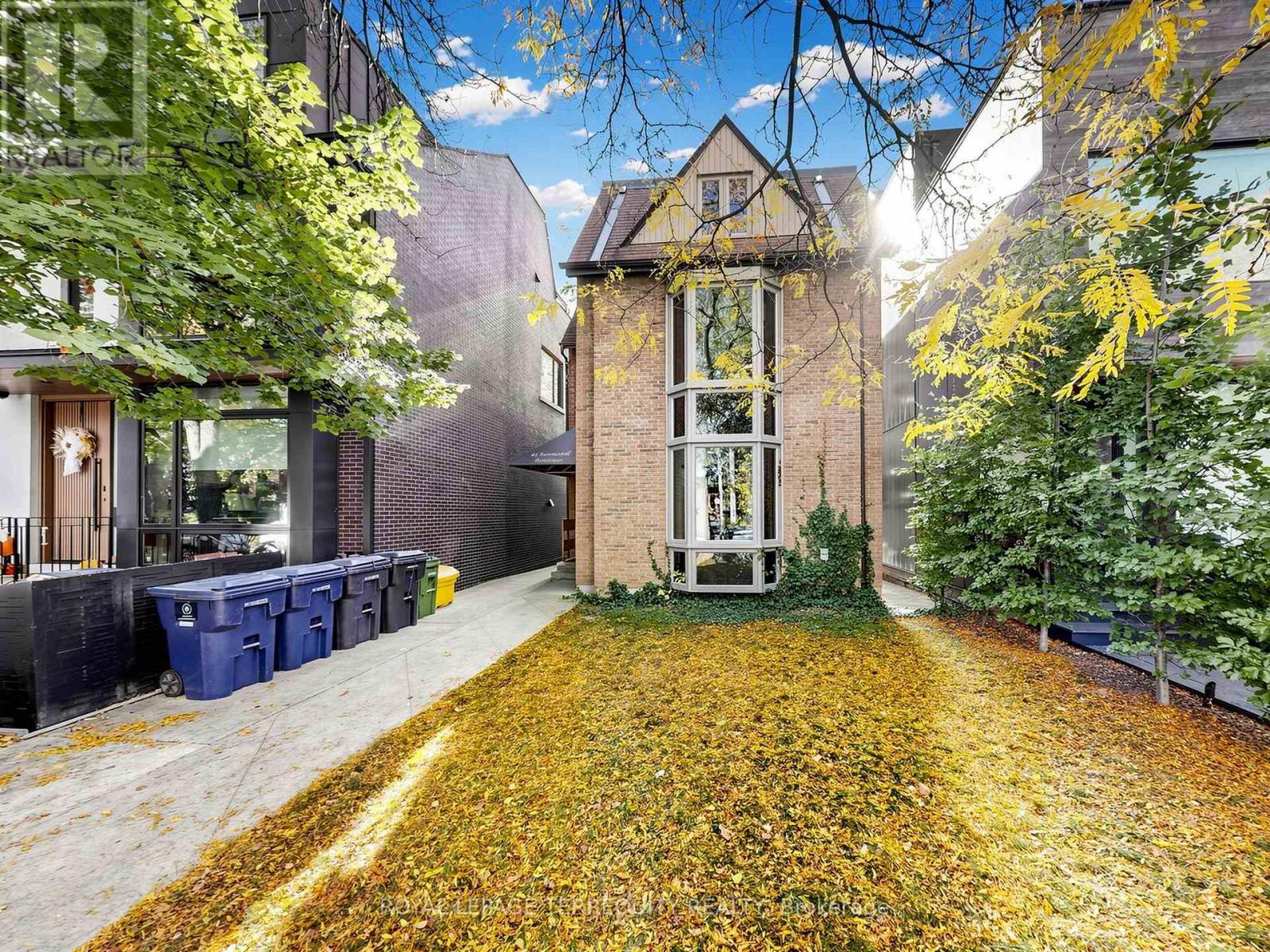 1 - 41 Summerhill Avenue, Toronto, Ontario  M4T 1A9 - Photo 5 - C14105842