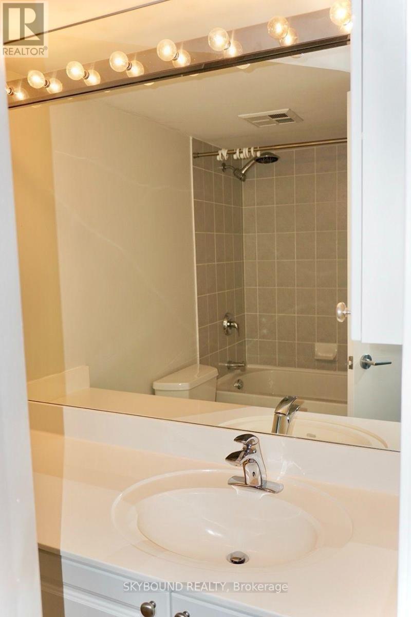 811 - 219 Fort York Boulevard, Toronto, Ontario  M5V 1B1 - Photo 15 - C14105844
