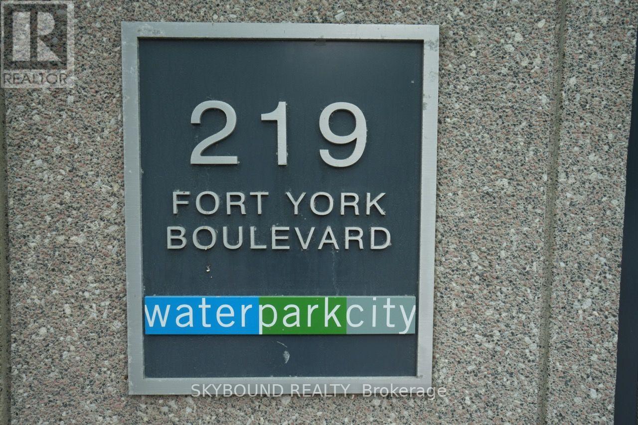 811 - 219 Fort York Boulevard, Toronto, Ontario  M5V 1B1 - Photo 2 - C14105844
