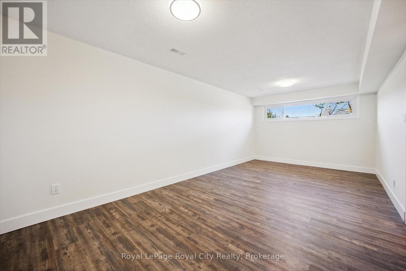 26 Dakota Drive, Guelph (Victoria North), Ontario  N1E 1J7 - Photo 21 - X14105778