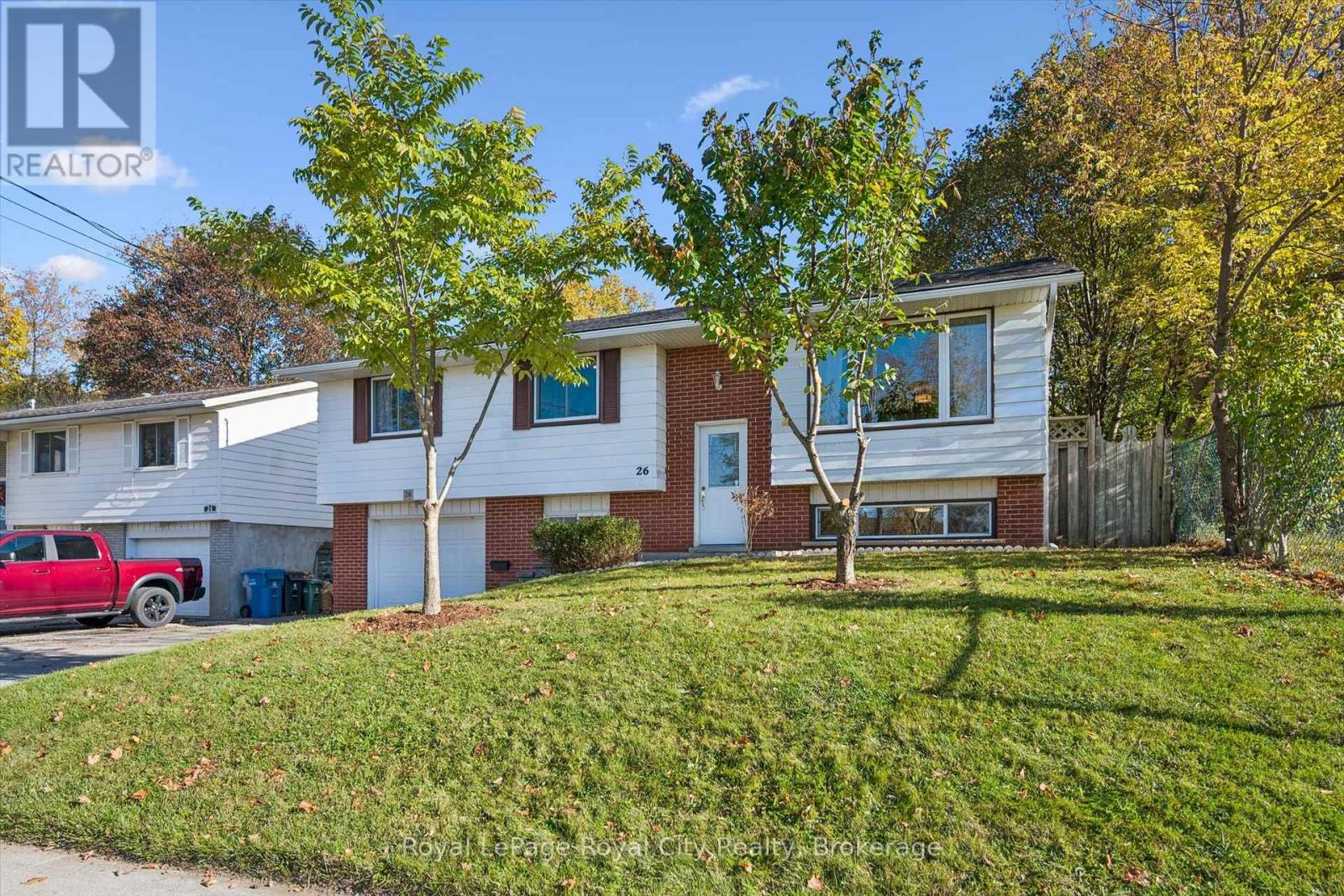 26 Dakota Drive, Guelph (Victoria North), Ontario  N1E 1J7 - Photo 3 - X14105778