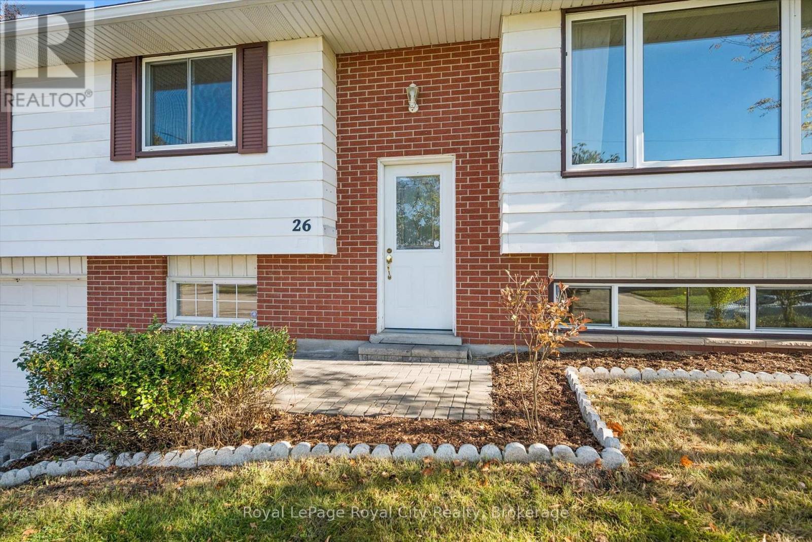 26 Dakota Drive, Guelph (Victoria North), Ontario  N1E 1J7 - Photo 5 - X14105778