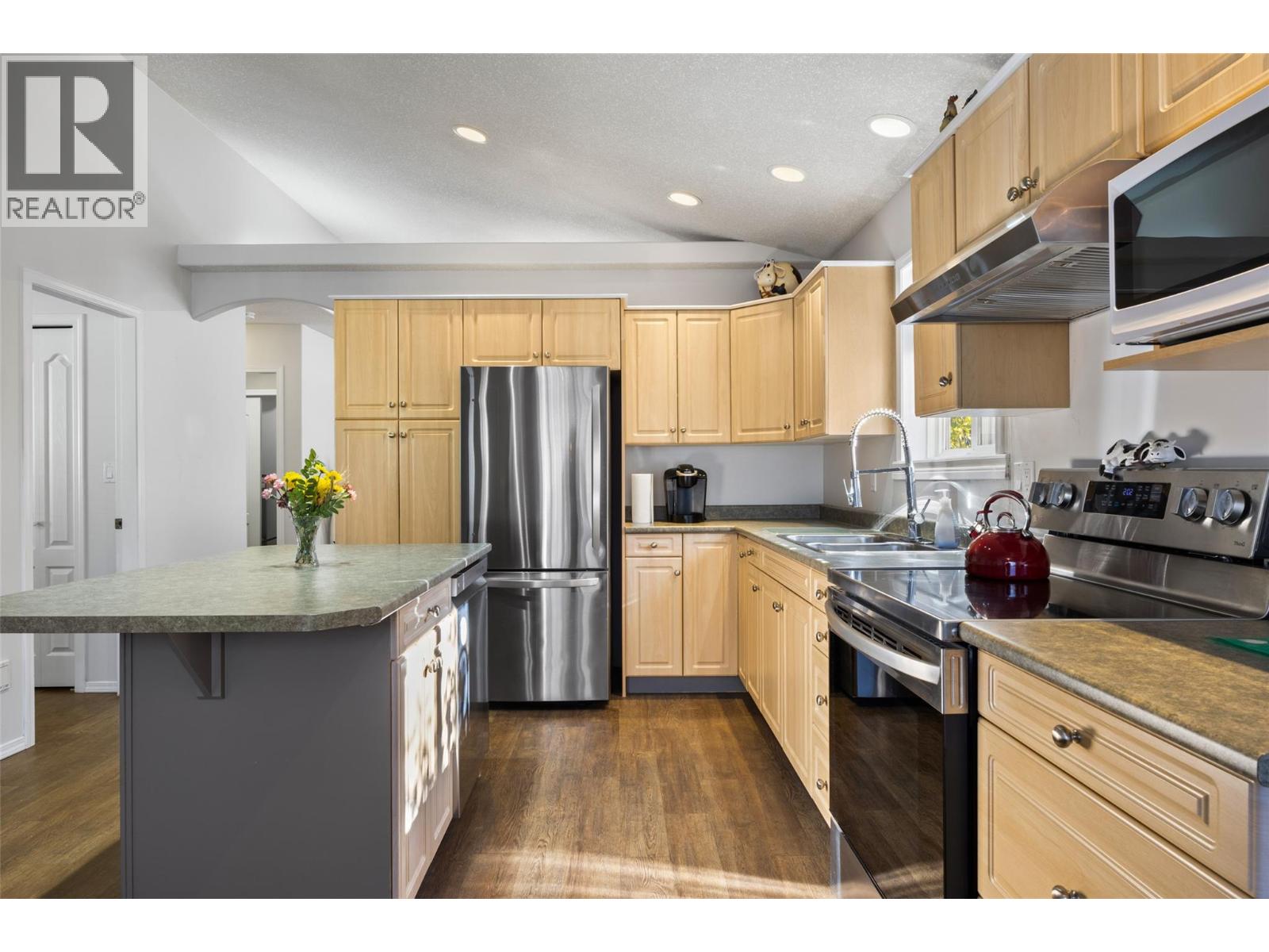 123 Leighton Avenue, Chase, British Columbia  V0E 1M0 - Photo 6 - 10403635