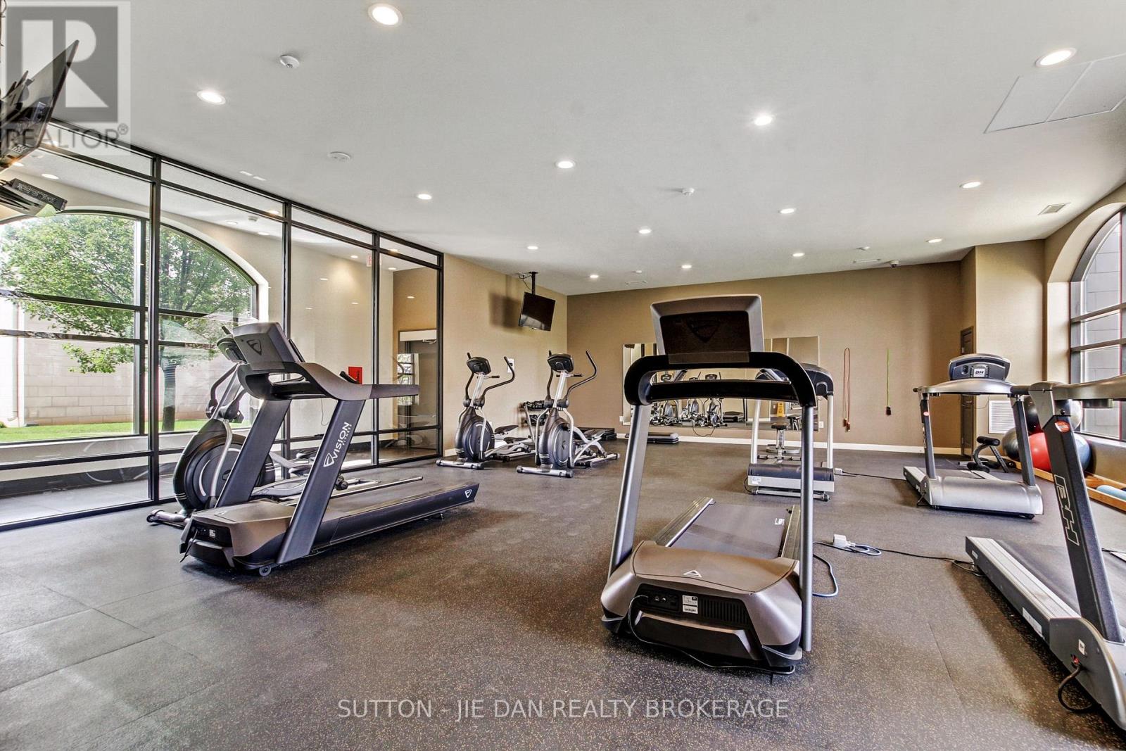 912 - 260 Villagewalk Boulevard, London North, Ontario  N6G 0W6 - Photo 24 - X14105948
