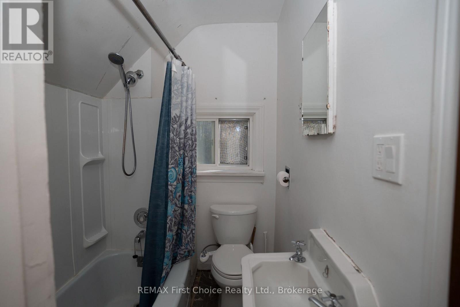 1004 Alberta Street, Thunder Bay, Ontario  P7C 3G2 - Photo 29 - X14105898