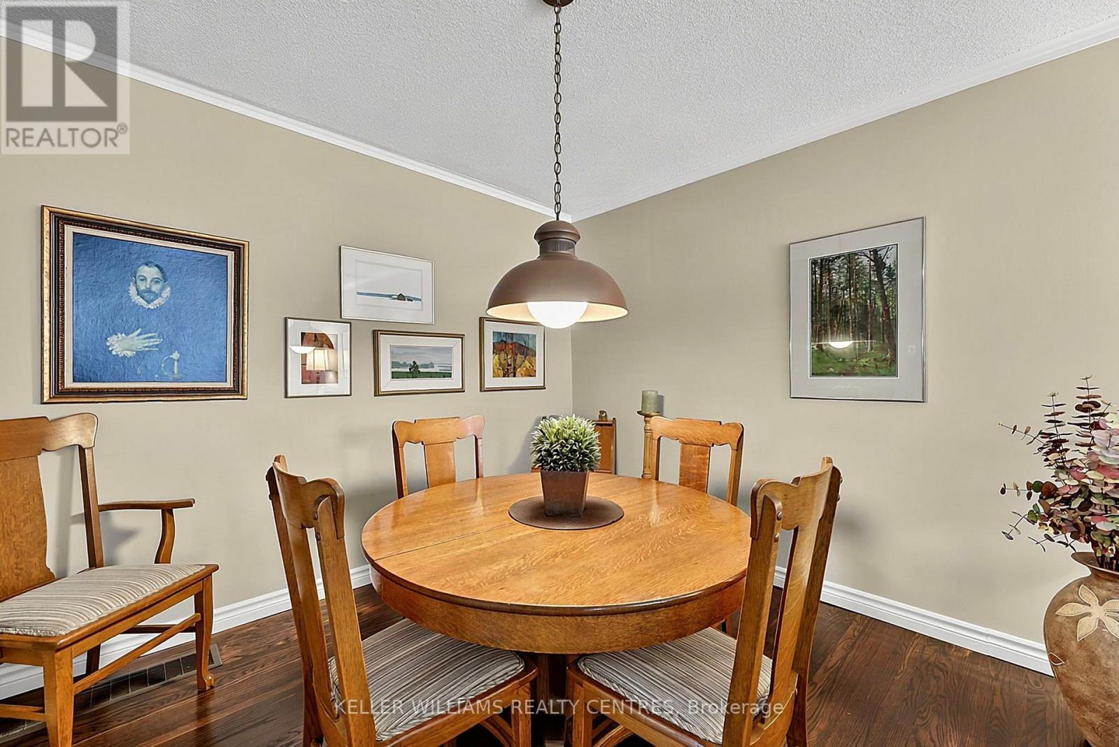 141 Lundys Lane, Newmarket (Huron Heights-Leslie Valley), Ontario  L3Y 3S2 - Photo 14 - N14105710