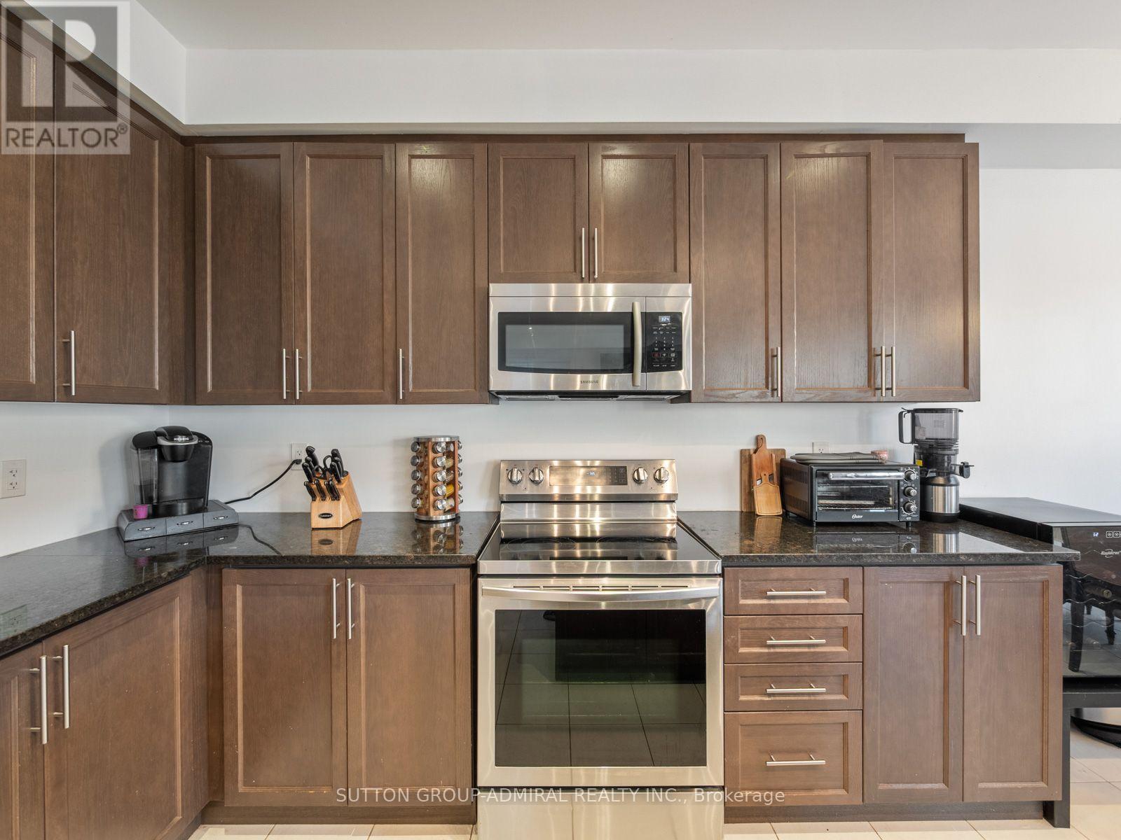 377 Busato Drive, Whitchurch-Stouffville, Ontario  L4A 4V1 - Photo 15 - N14105922